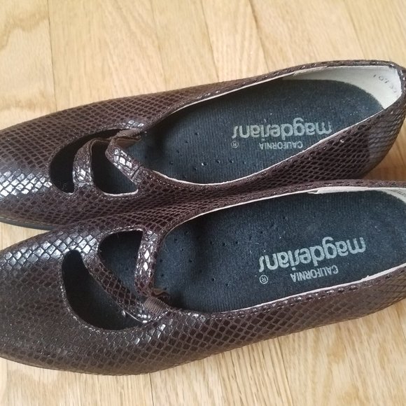 California Magdesians (R) - Picture 8 of 8